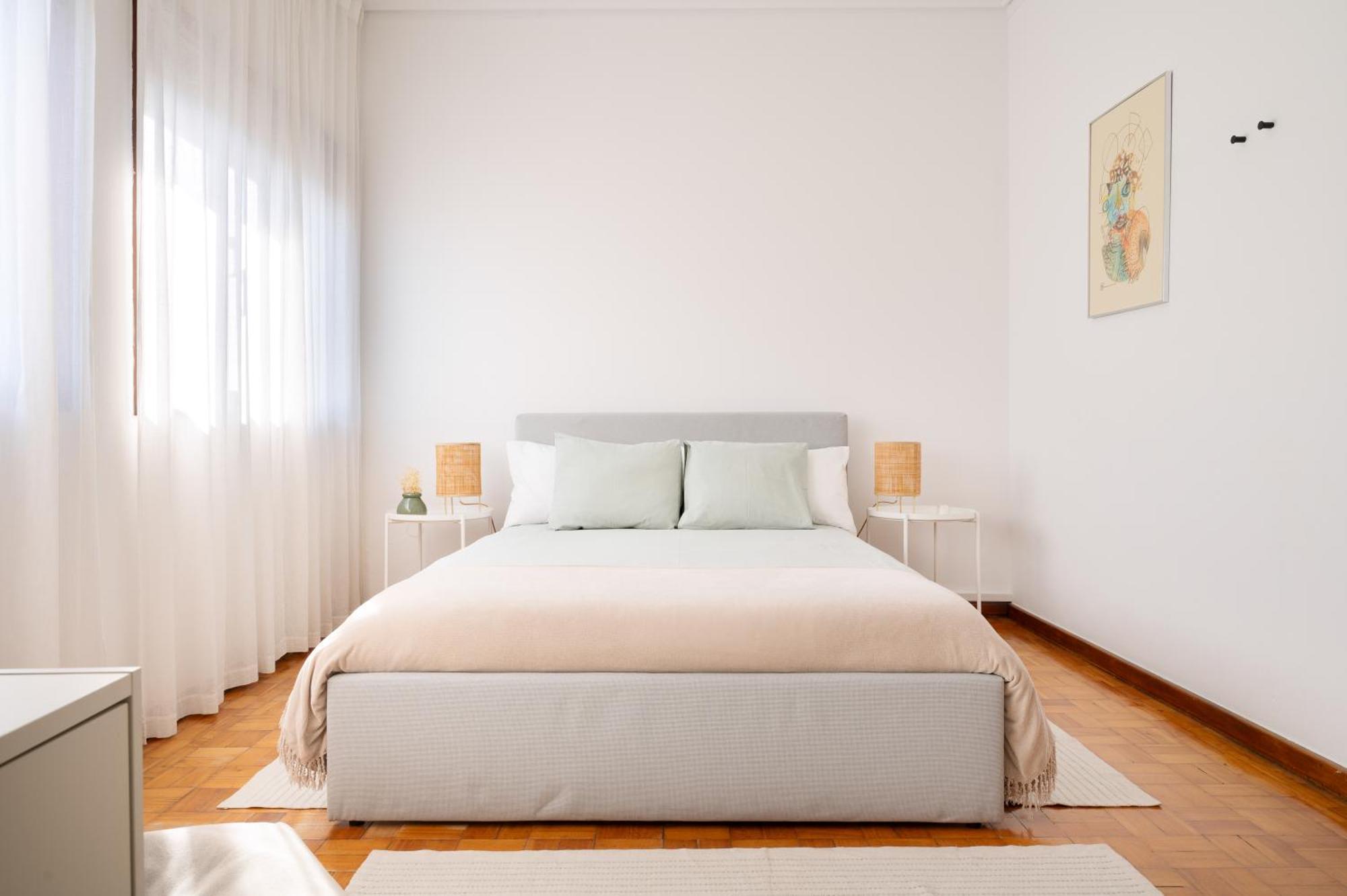 ! Bright 2Br Hammock Flat ! Praca Da Republica Apartment Porto Ngoại thất bức ảnh